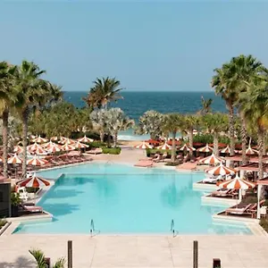 Отель Banyan Tree At Bluewaters *****